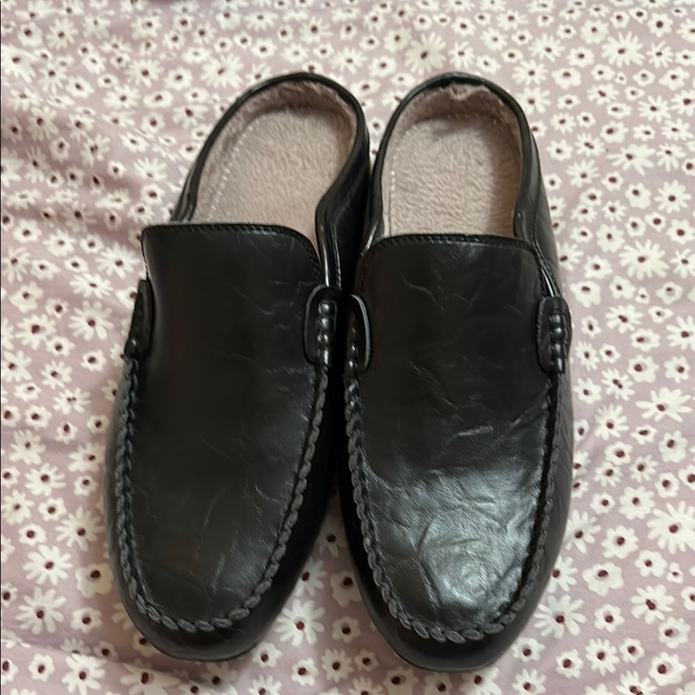 Men's Black Leather Loafers